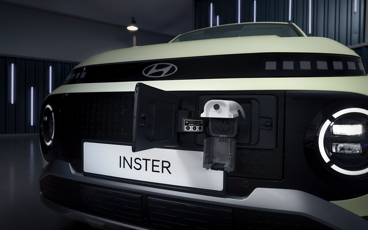 Hyundai INSTER V2L Laden