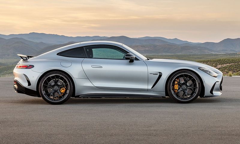 Der neue AMG GT in Ihrem AMG Performance Center in Thüringen - Autohaus SCHADE