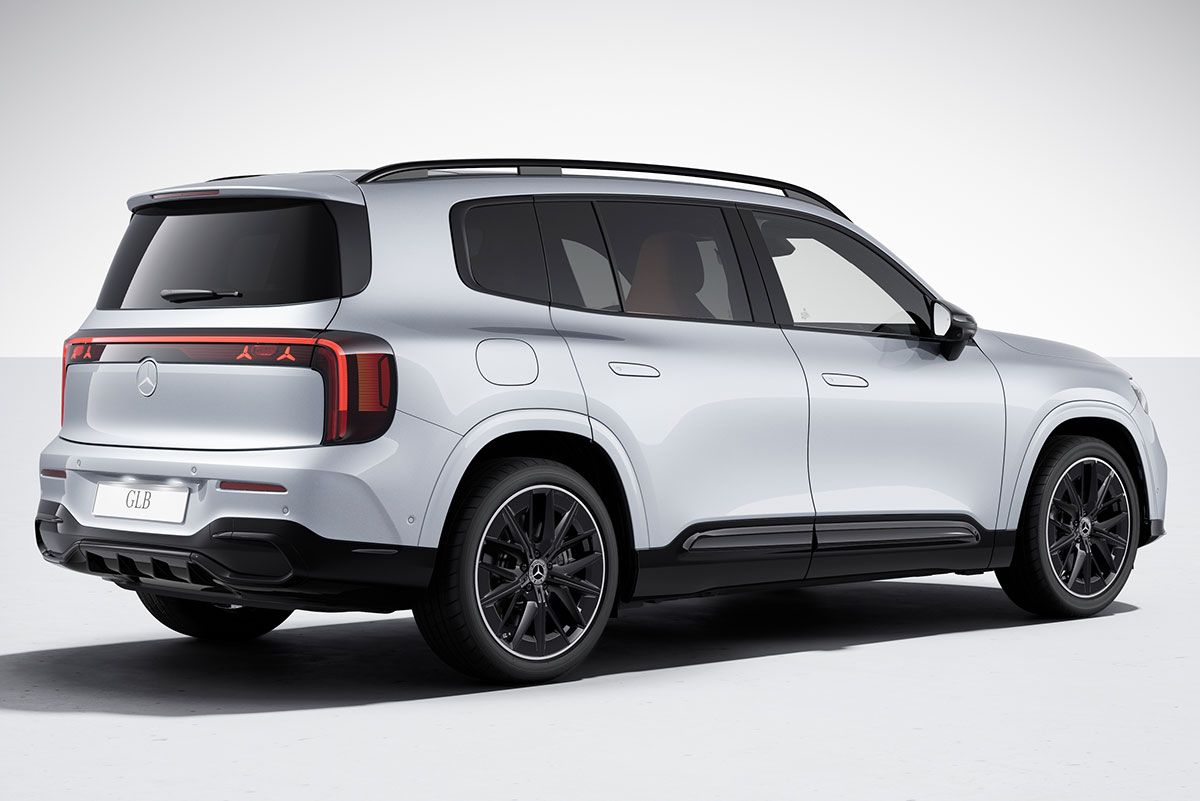 Der vollelektrische GLB in hightechsilber 