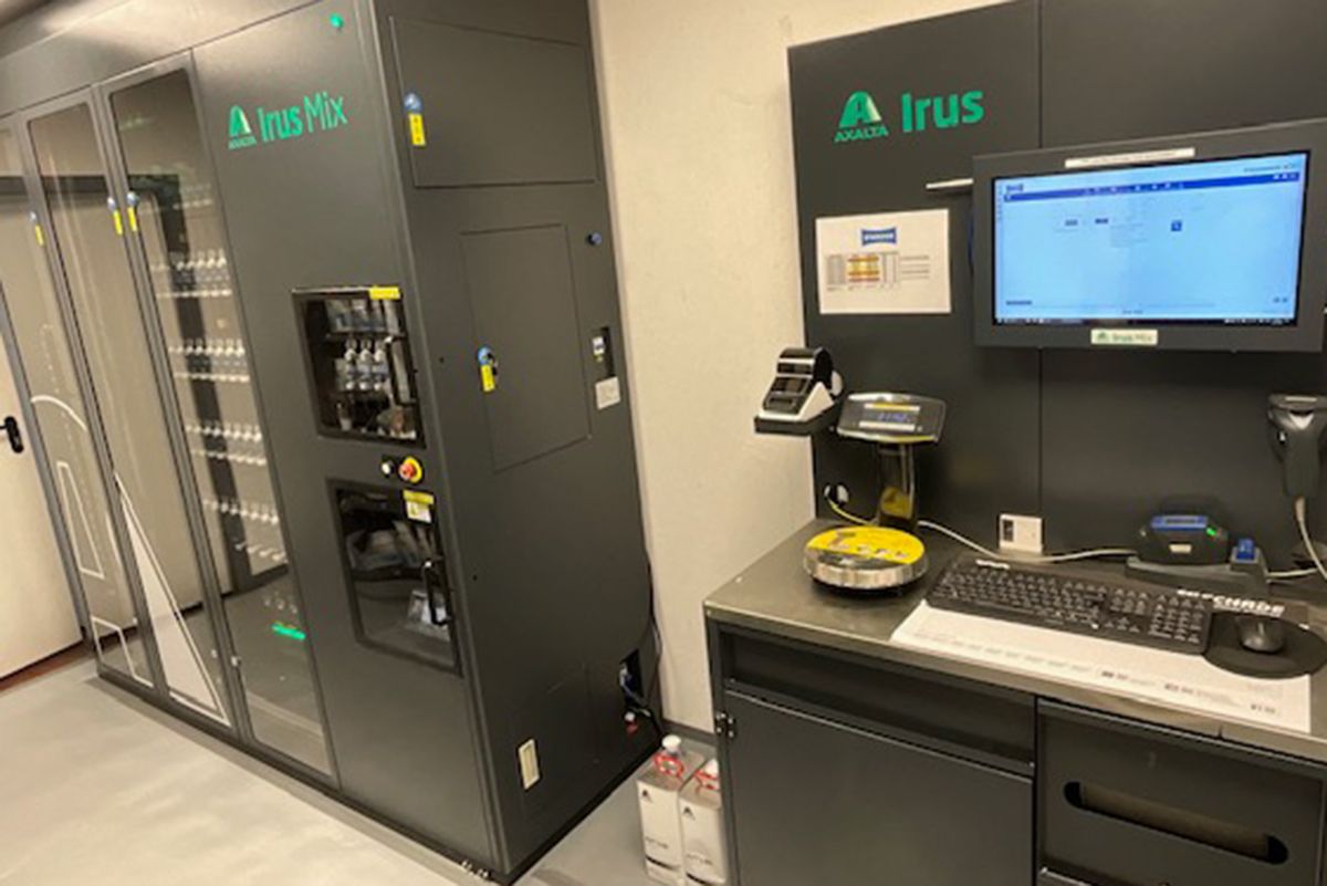 Irus-Mix Farbmischanlage im Autohaus SCHADE