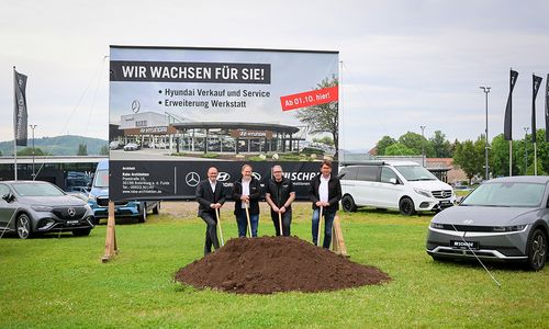 Symbolischer Spatenstich für Standorterweiterung in Eisenach um die Marke Hyundai