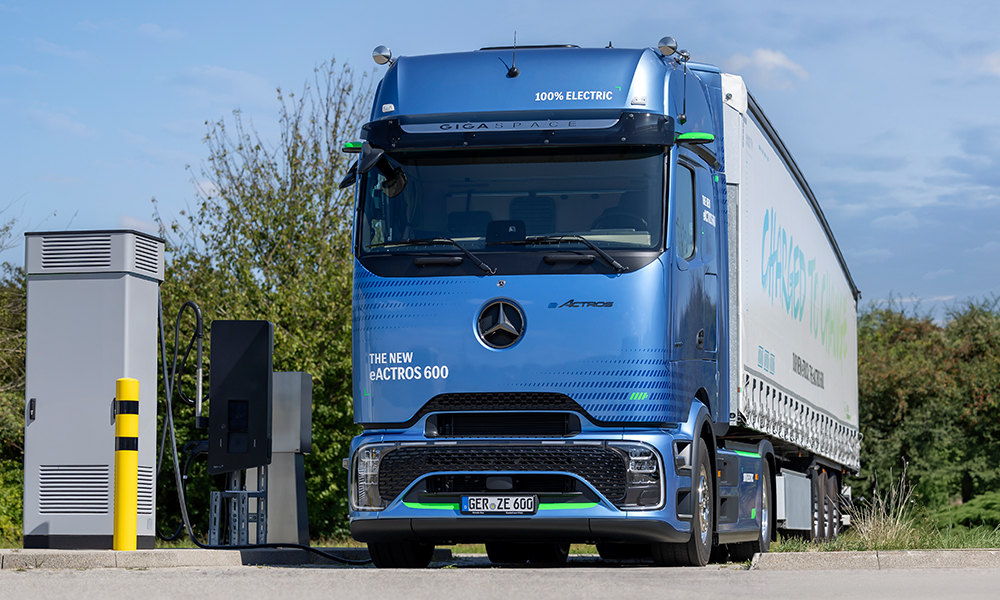 Der neue eActros 600 - jetzt im Autohaus SCHADE