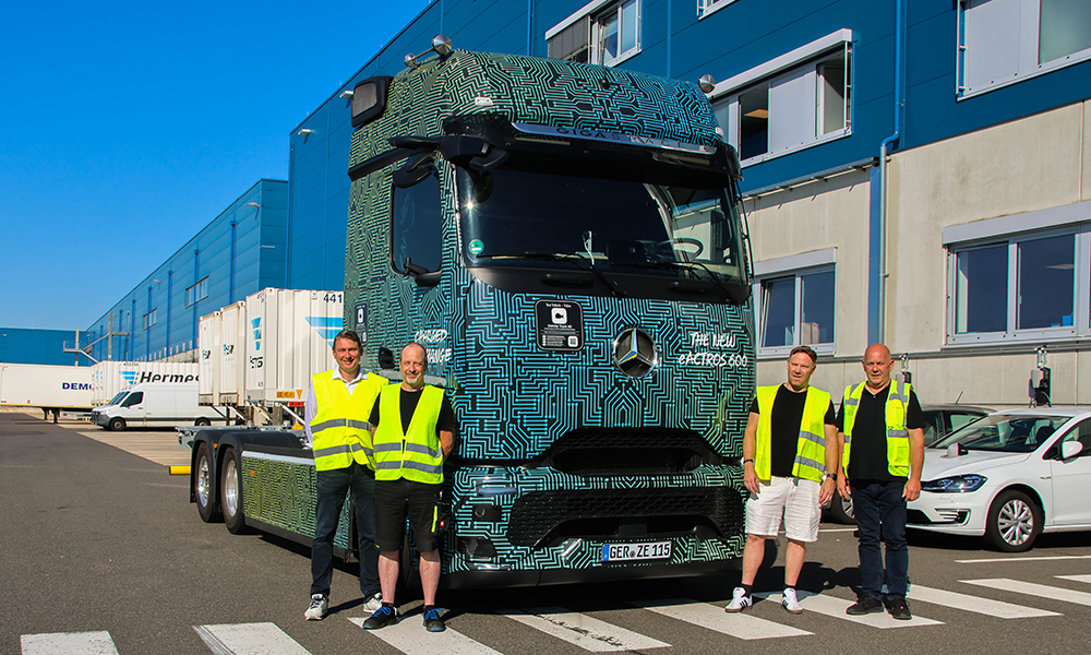 Vorstellung des neuen eActros 600 im Autohaus SCHADE