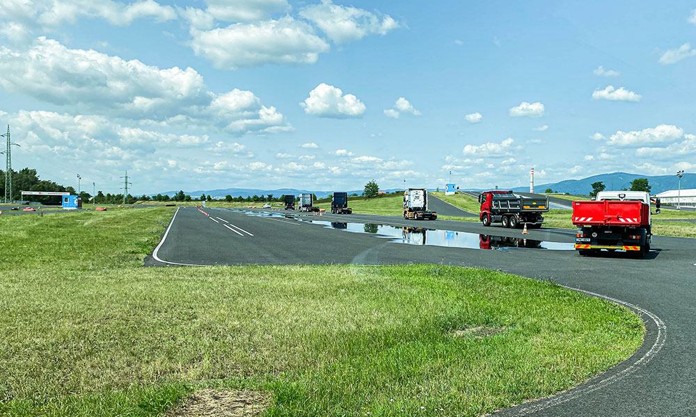 Mercedes-Benz Trucks Fahrsicherheitstraining