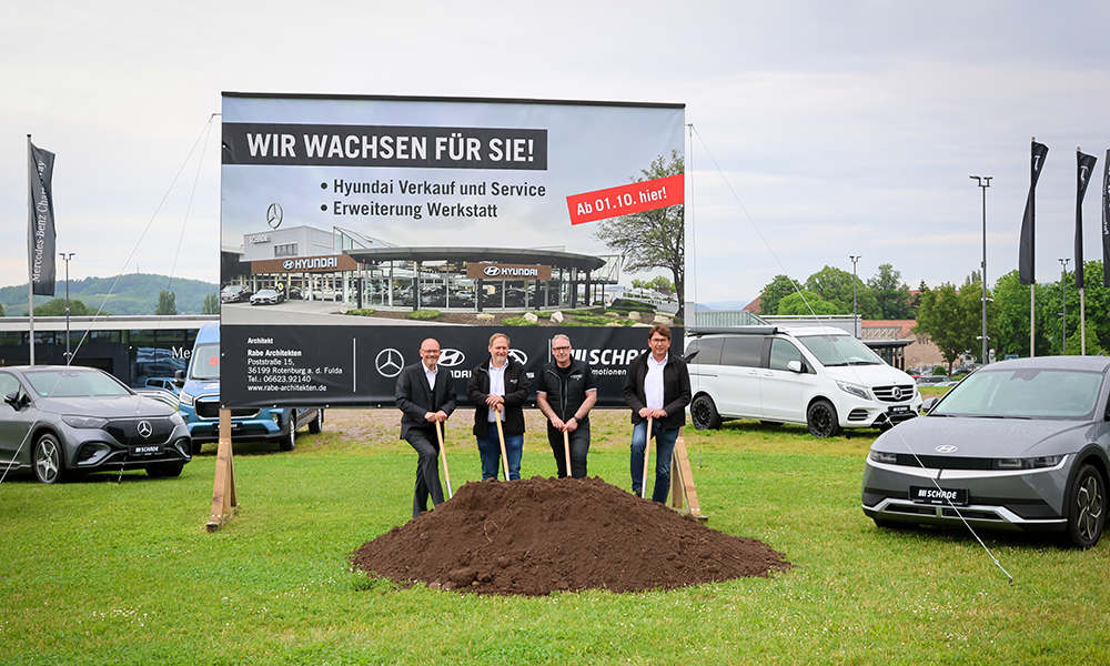 Symbolischer Spatenstich für Standorterweiterung in Eisenach um die Marke Hyundai